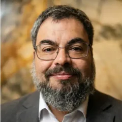 Adrian Escoto CEO TitanUW